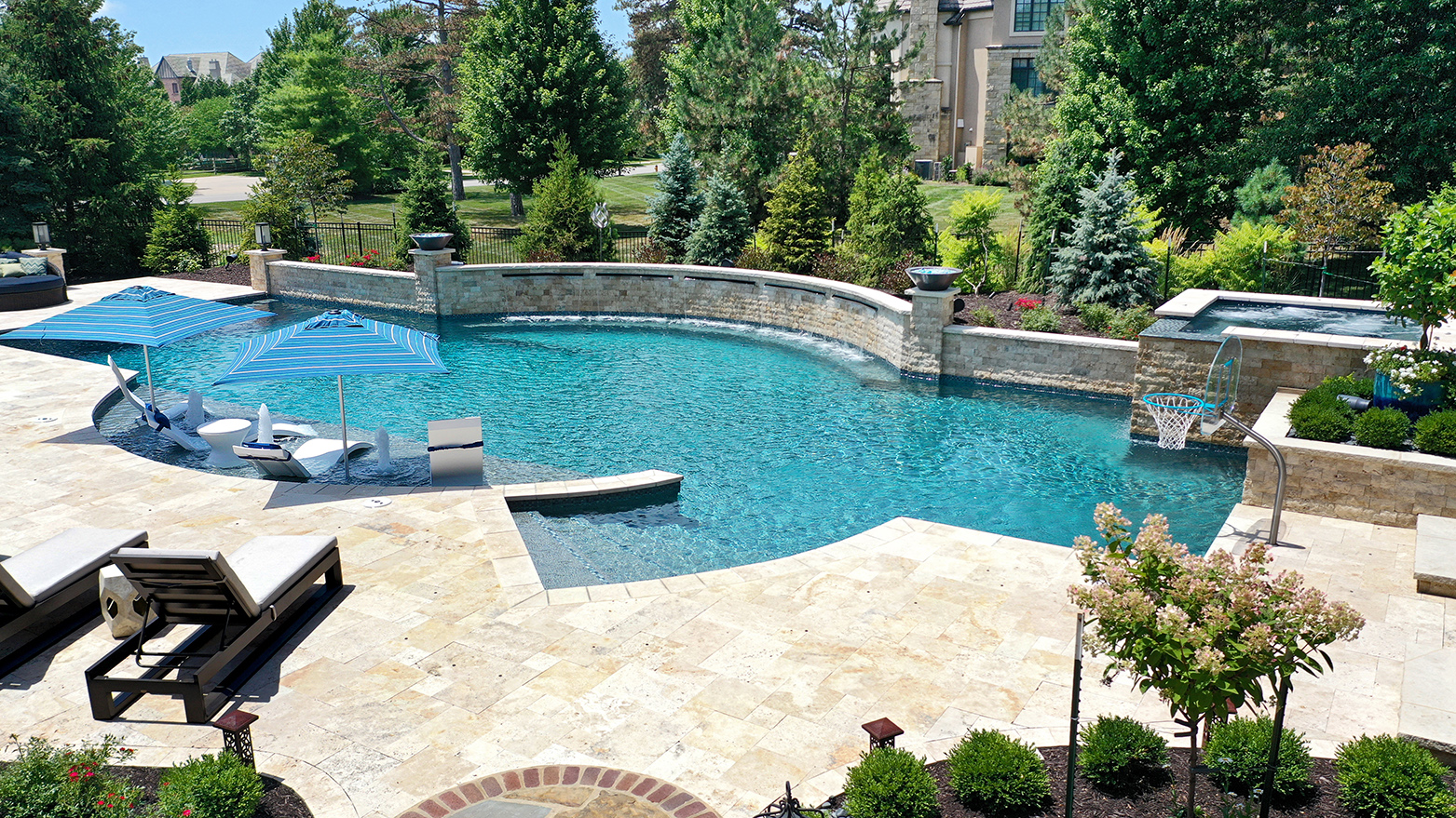 Leawood Gunite Pool